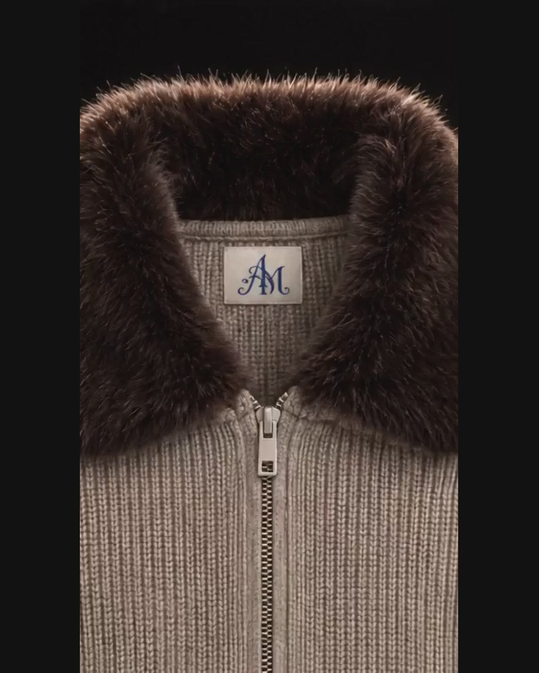 The Engadin Zip Knit — 360° turn